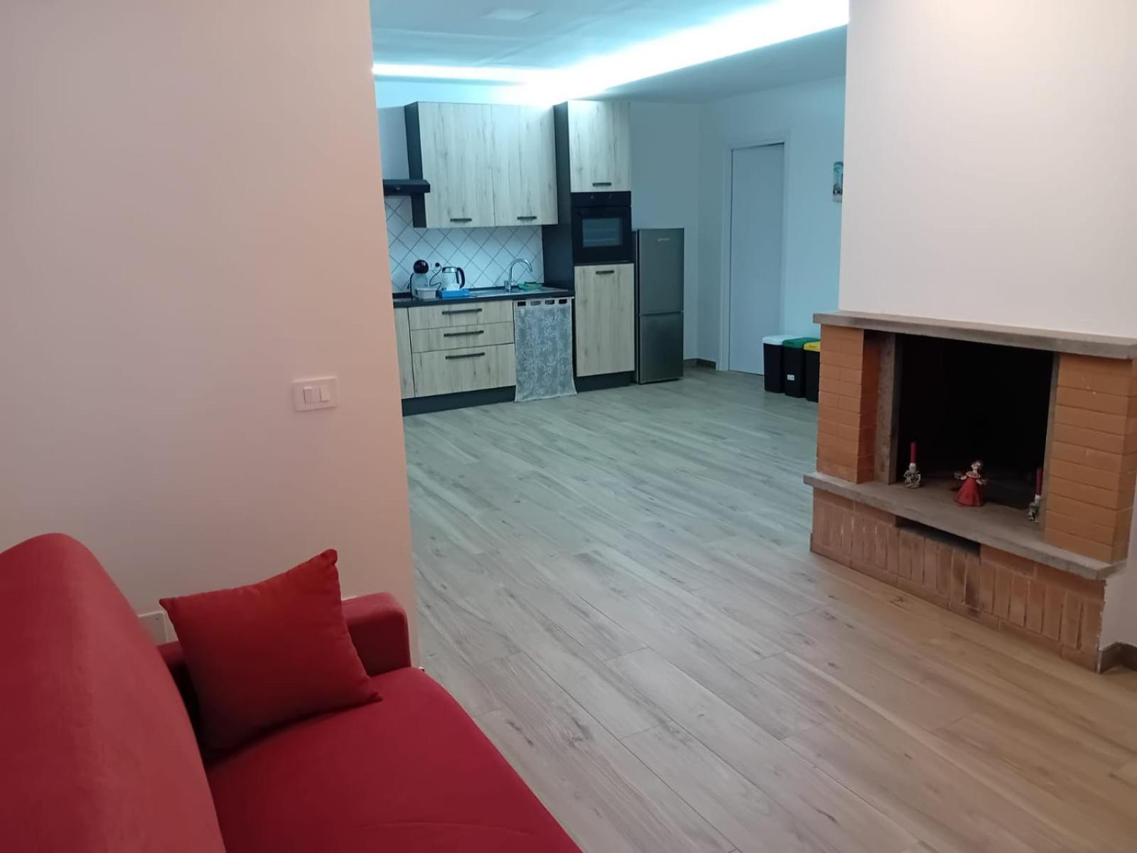 Da Piero E Gina Hotel Palidoro Bagian luar foto